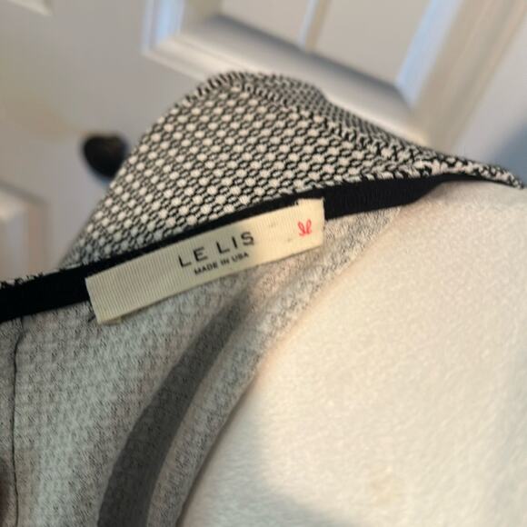 Le Lis XL Teylyn Textured Knit Dress NWOT - Picture 7 of 11